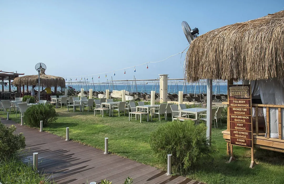 Michell Hotel (Adults Only)-1